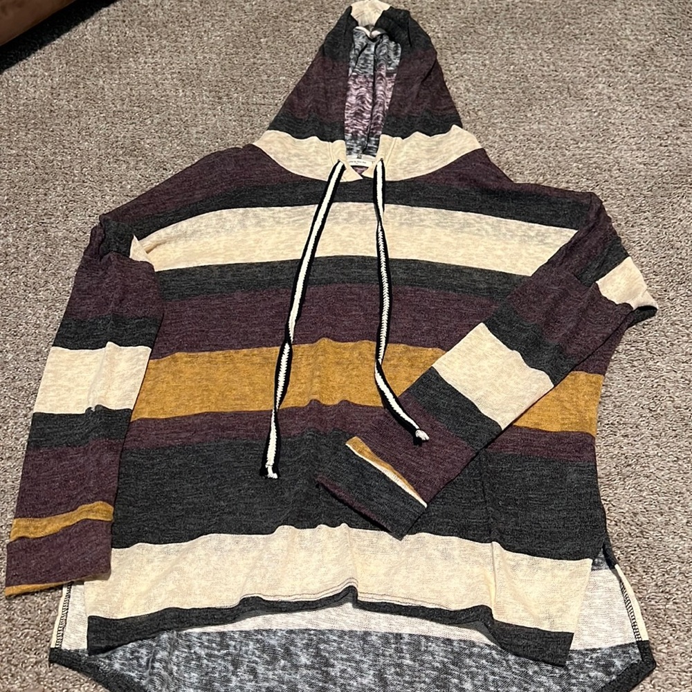 Sweater with hood 12PM by Mon Ami